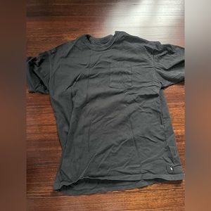 the nike tee heavyweight pocket tee shirt mens medium color black